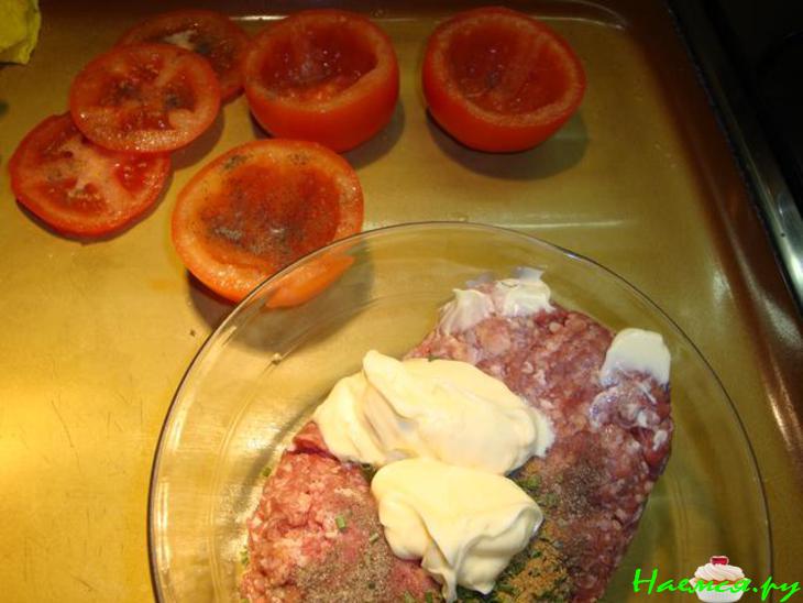 Помидоры, фаршированные по-бельгийски