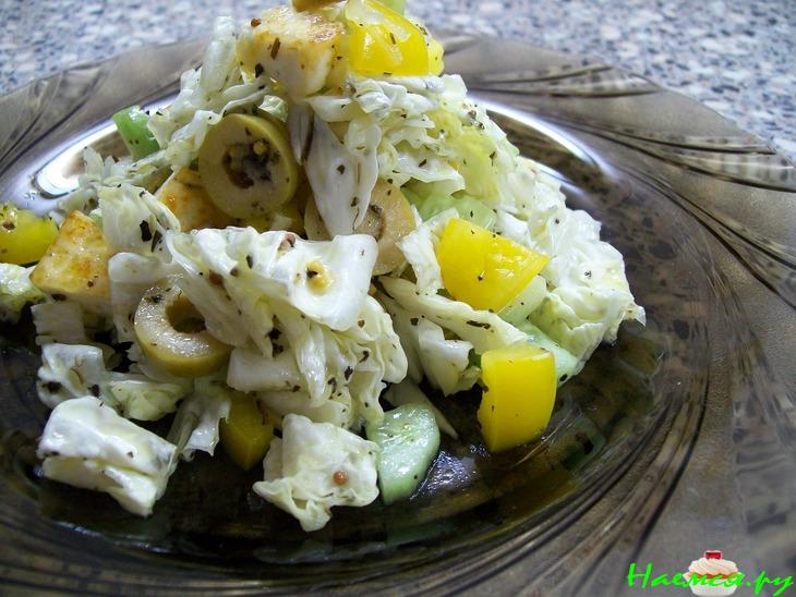 Изысканный салат из адыгейского сыра