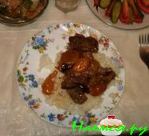 Стейки с фруктами