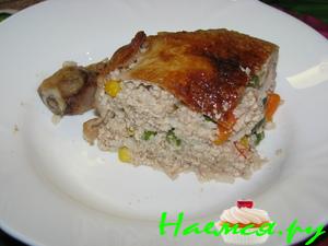 Курица фаршированная рисом и овощами