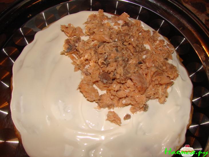 Торт "Закусочный" с лососем и творогом Торт "Закусочный" с лососем и творогом