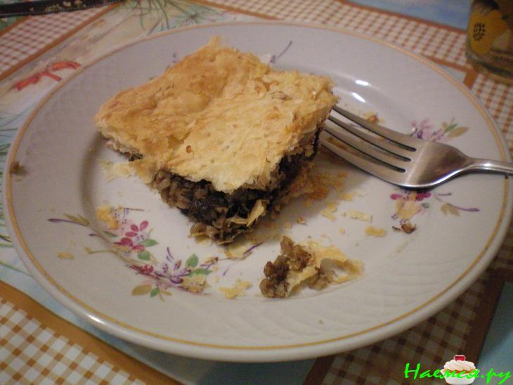 Слоеный пирог с грибами и гречкой Слоеный пирог с грибами и гречкой