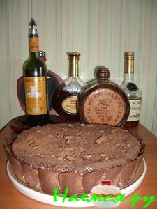 Торт "Тирамису" с кремом маскарпоне и шоколадом