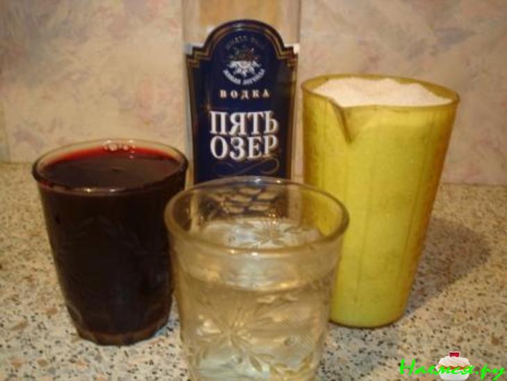 Ликер Спотыкач