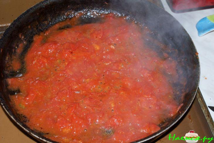 Яичница с помидорами