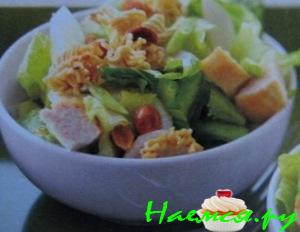 Легкий остренький азиатский салатик