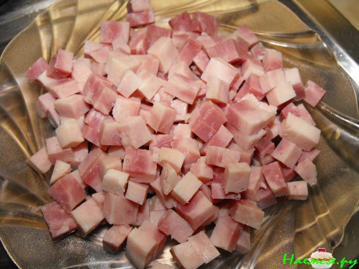 Салат с ветчиной &laquo;Изумрудный&raquo;