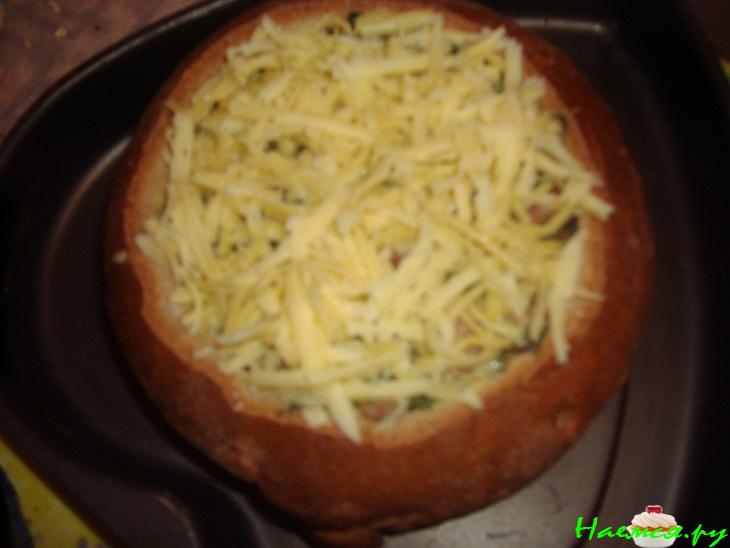 Говядина со шпинатом в хлебе!