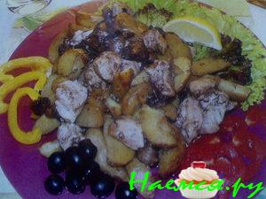 Куриная грудка с картофелем и грибами Куриная грудка с картофелем и грибами