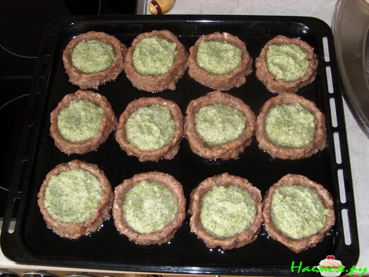 Гнезда из смешанного фарша Гнезда из смешанного фарша