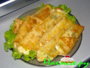 Горячий завтрак в армянском лаваше