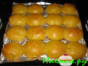 Дрожжевое тесто на кефире и пирожки с яйцом и рисом