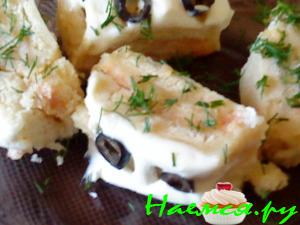 Рулетик с колбасой