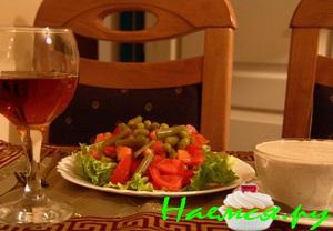 Салат с заправкой из тунца Салат с заправкой из тунца