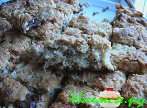 Финиковые пирожные с овсяными хлопьями