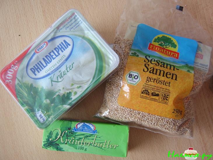 Пирог-рулет с рыбой