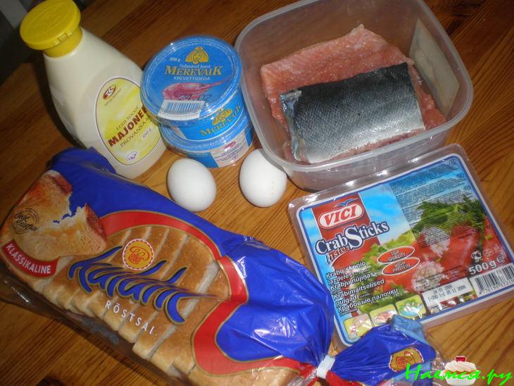 Рыбный торт с сырно-майонезной пропиткой