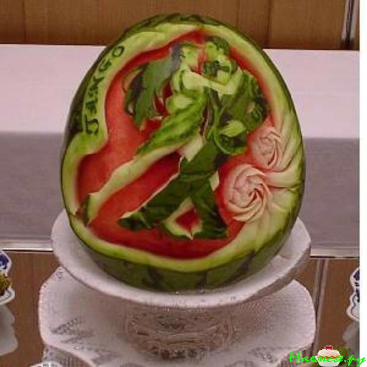 Искусство украшений (арбуз)