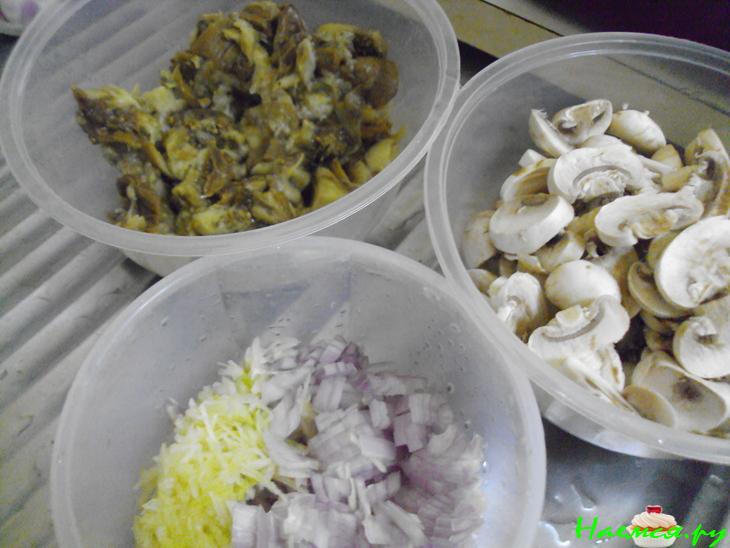 Баклажаны с грибами и тмином