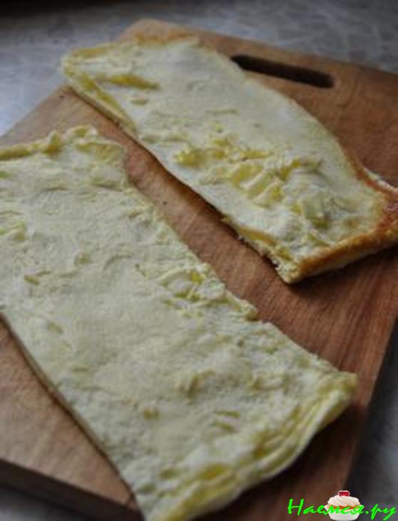 Яичный рулет с сыром