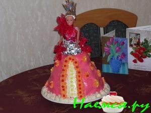 Торт "Кукла" бисквитный с кремом