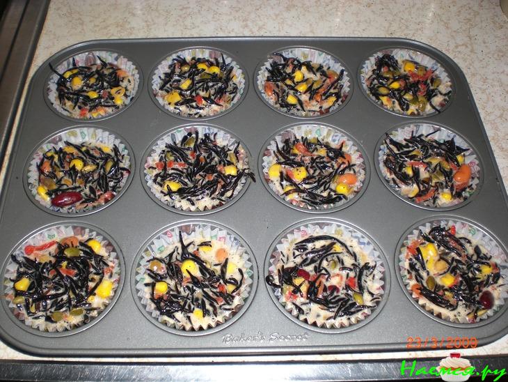 Яичные маффины с морской капустой Яичные маффины с морской капустой