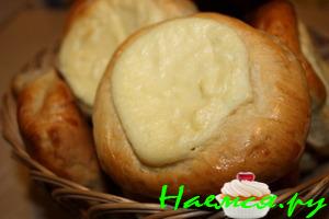 Ватрушки пшеничные с творогом Ватрушки пшеничные с творогом