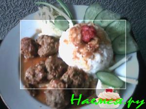 Тефтели с соевым соусом и томатом