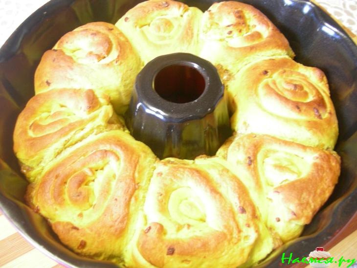 Дрожжевой пирог с печеночной начинкой Дрожжевой пирог с печеночной начинкой