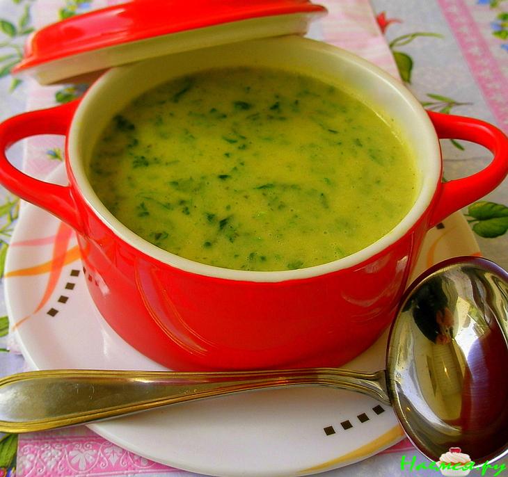 Сливочный суп-пюре из цуккини и шпината