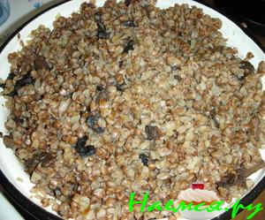 Гречка с сушёными грибами