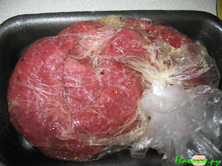 Стейки с соусом "Рокфор" Стейки с соусом "Рокфор"