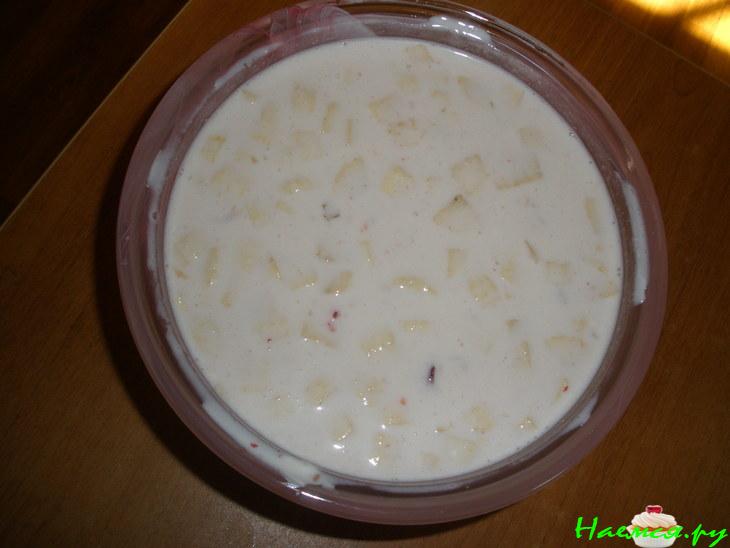 Сметанный десерт с фруктами Сметанный десерт с фруктами