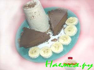 Шоколадный торт с кофейными куличиками из мороженного