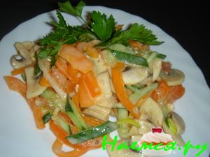 Салат постный с сырыми шампиньончиками