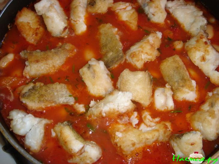 Рыбное рагу с овощами и фасолью