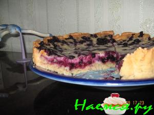 Песочный пирог с черникой