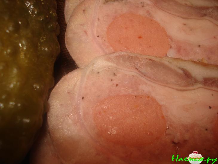 Рулет прессованный