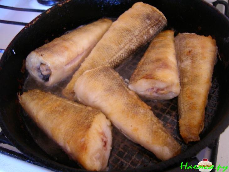 Рыба по-гречески со слабосоленой брынзой