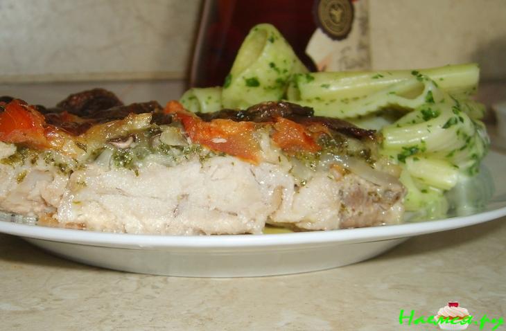 Мясная "пицца" Италия нервно курит в сторонке)))