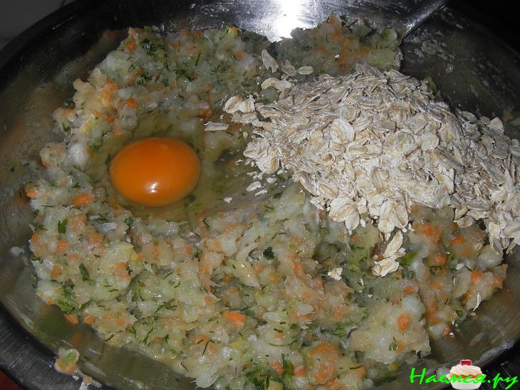 Нежные рыбные тефтели с овсяными хлопьями Нежные рыбные тефтели с овсяными хлопьями