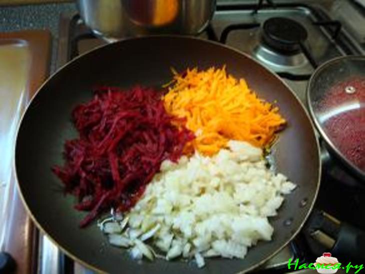 Свекольник "Ешь стоя, больше влезет!"