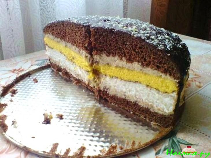 Торт 'Лилия' с банановым кремом