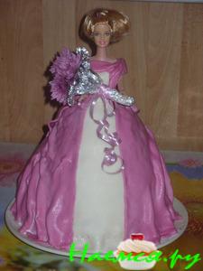 "Барби с букетом"