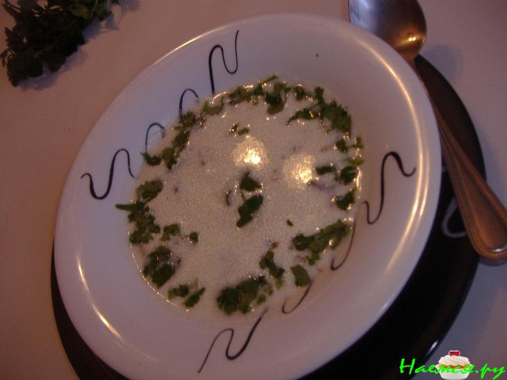 Спас (кисломолочный суп) Спас (кисломолочный суп)