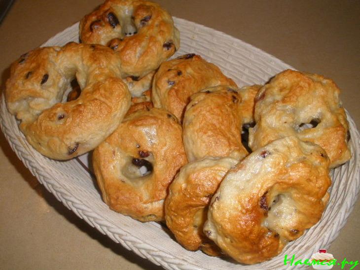 Бейгель с клюквой, кривенький, но жутко вкусный! Бейгель с клюквой, кривенький, но жутко вкусный!