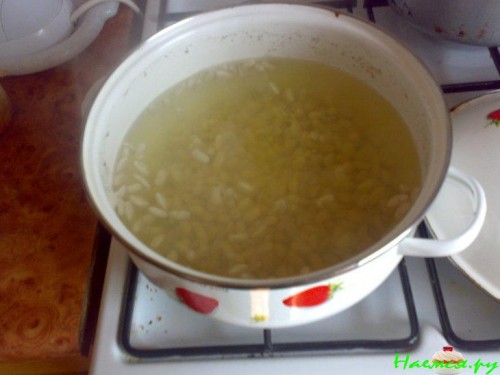 фасолевый супчик с изюминкой,точнее-с шишечкой