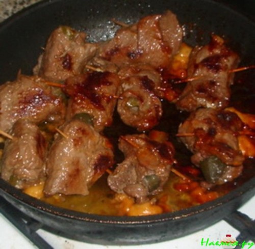 Мясные рулетики с начинкой