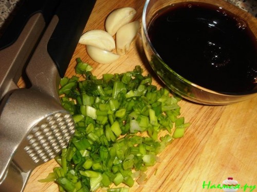 Говядина +печень с кунжутными семечками