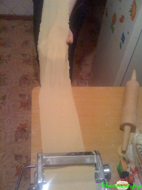 Домашняя лапша с сыром